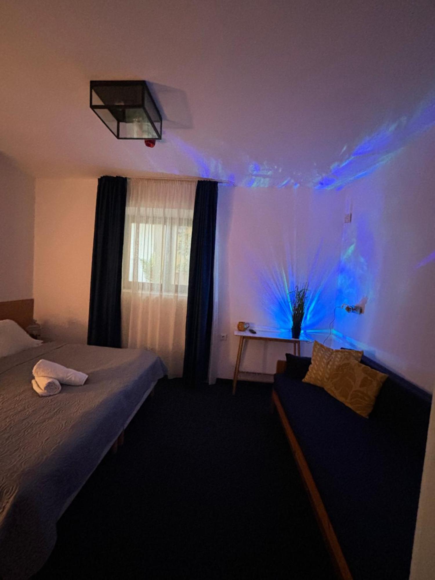 Hotel Sziget23 Ábrahámhegy Esterno foto