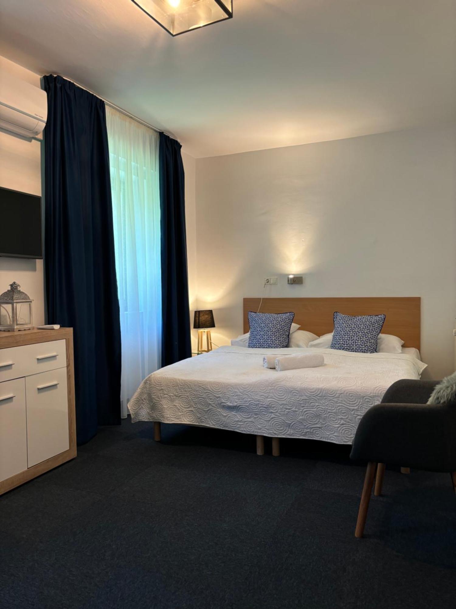 Hotel Sziget23 Ábrahámhegy Esterno foto